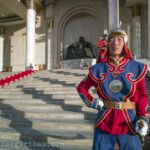 Mongolei, Ulan Bator, 15.10.2015.
Besuch des Bundespräsidenten in Ulan Bator, Mongolei am 15.10.2015.
Begrüßung mit militaerischen Ehren durch den mongolischen Präsidenten am Chinggis-Platz.
Soldat der Ehrengarde.