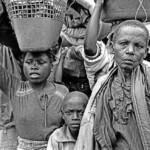 Flüchtlinge am Grenzübergang Ruzizi I in Cyangugu, Ruanda am 28.08.94.