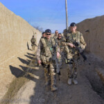 Deutsche Patrouille im Dorf Quala-i Gul in Mazar-e-Sharif, Afghanistan am 16.02.2007.
