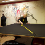 Capas Seseña am 20.05.2010 in Madrid, Spanien.
Capas Seseña ist eine traditionelles Schneiderei für Capas (spanisches Gewand, das man statt eines Mantels tragen kann) und Mantones (Umschlagtücher aus Seide).