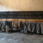 Ausstellung im Block 11 des Stammlagers Auschwitz (Oswiecim, Polen) am 26.01.2015.
Zelle wo die zum Tode verurteilten Gefangenen sich entkleiden mussten.